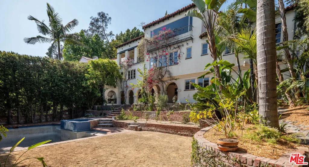 7464 Hillside Avenue, Los Angeles, California 90046 home-pic-17