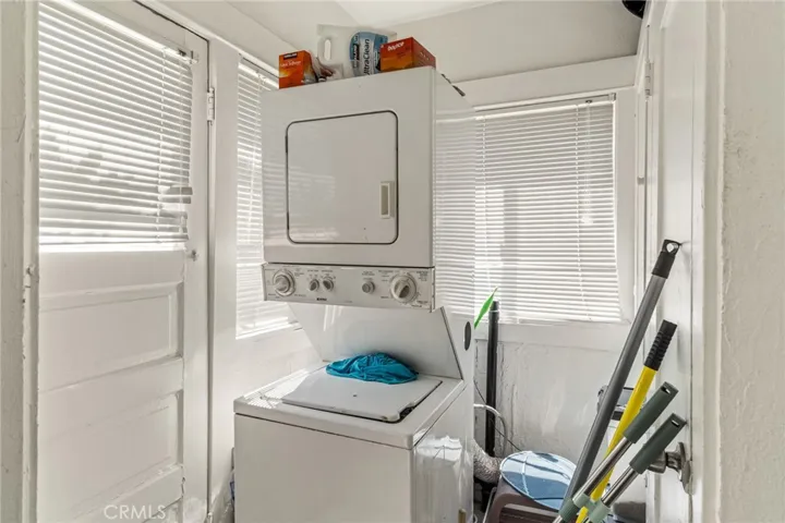 841 Cherry Avenue, Long Beach, California 90813