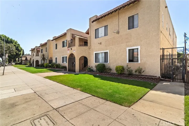 905 915 Cherry Avenue, Long Beach, California 90813