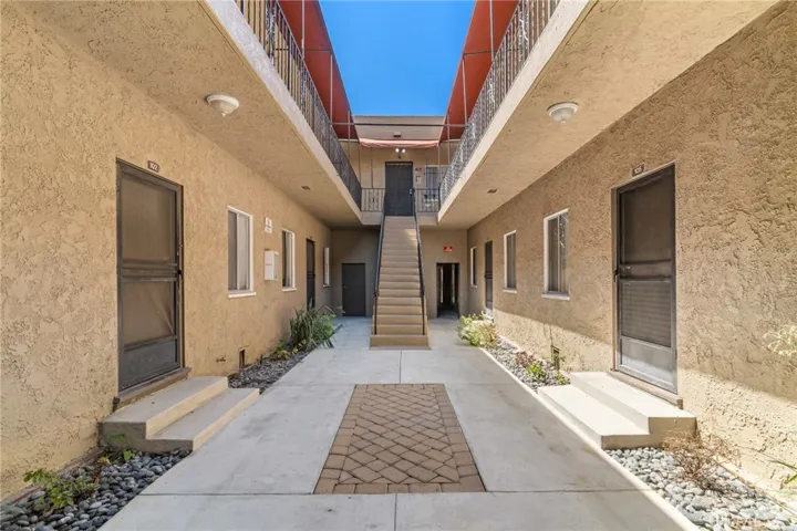 905 915 Cherry Avenue, Long Beach, California 90813