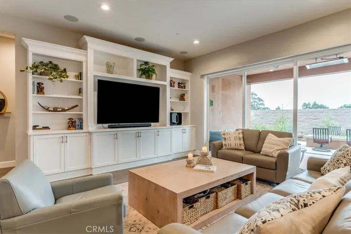 864 Trail View Place, Nipomo, California 93444