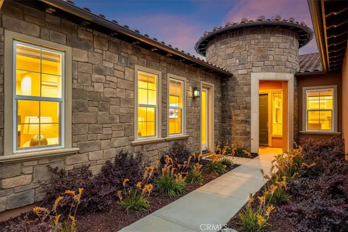 864 Trail View Place, Nipomo, California 93444