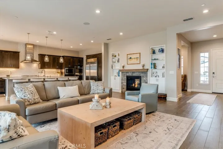 864 Trail View Place, Nipomo, California 93444