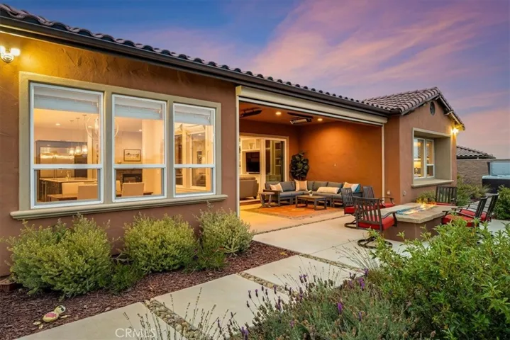 864 Trail View Place, Nipomo, California 93444