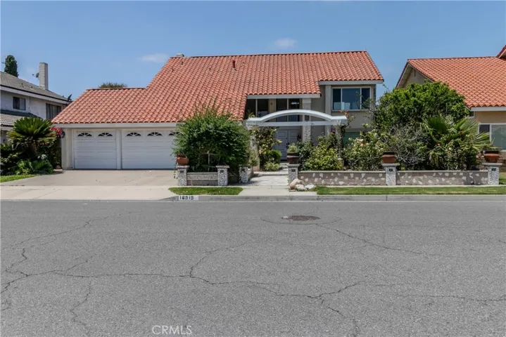16919 Mount Citadel Street, Fountain Valley, California 92708