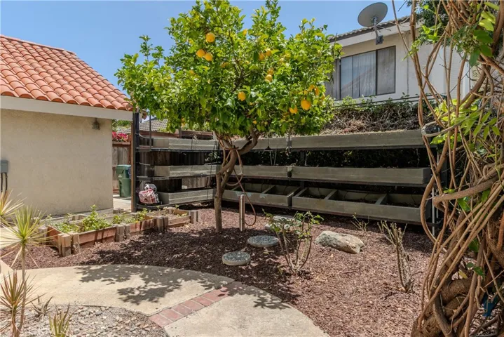 16919 Mount Citadel Street, Fountain Valley, California 92708