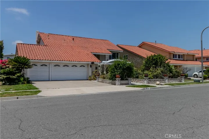 16919 Mount Citadel Street, Fountain Valley, California 92708