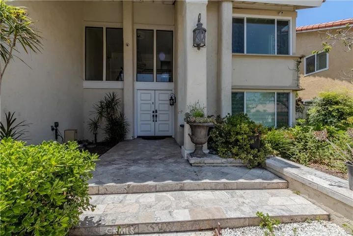16919 Mount Citadel Street, Fountain Valley, California 92708