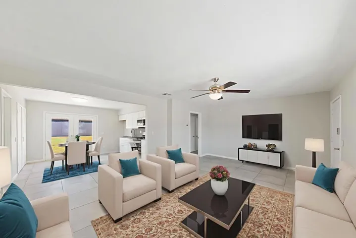 08 - Living Room - Standard - 4