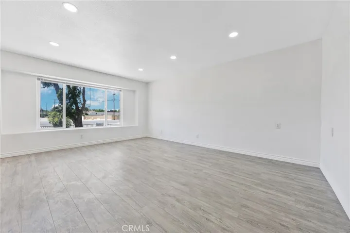 621 E Avenue J, Lancaster, California 93535