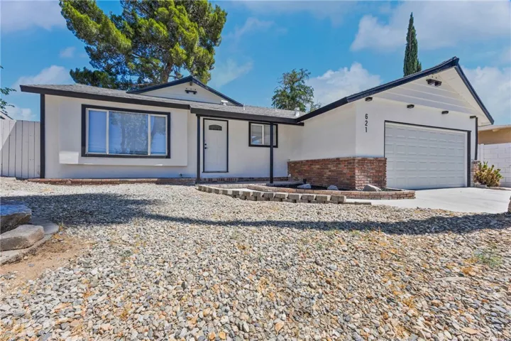 621 E Avenue J, Lancaster, California 93535