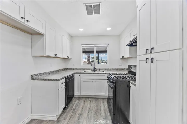 621 E Avenue J, Lancaster, California 93535