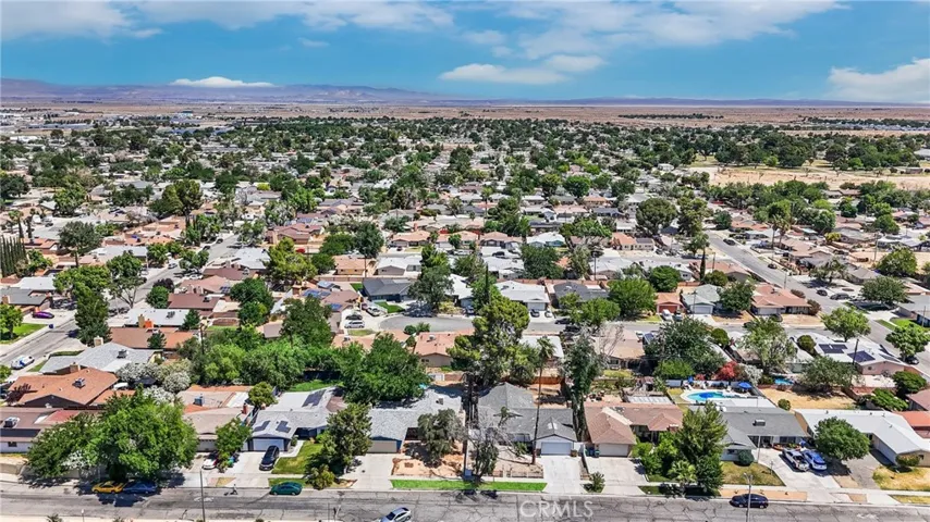 621 E Avenue J, Lancaster, California 93535