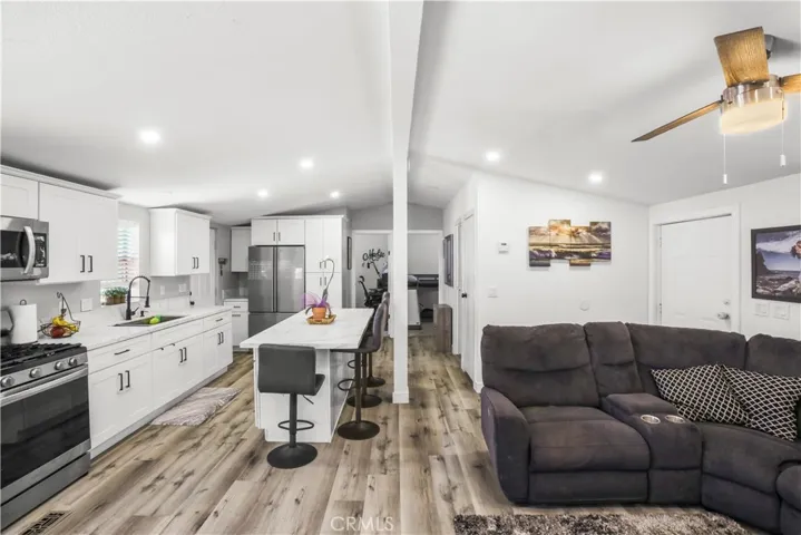 1638 Calavo 56, Fallbrook, California 92028