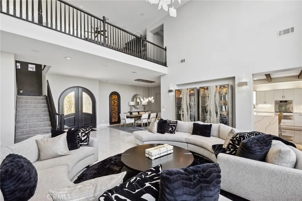 36472 County Line Road, Yucaipa, California 92399 home-pic-7