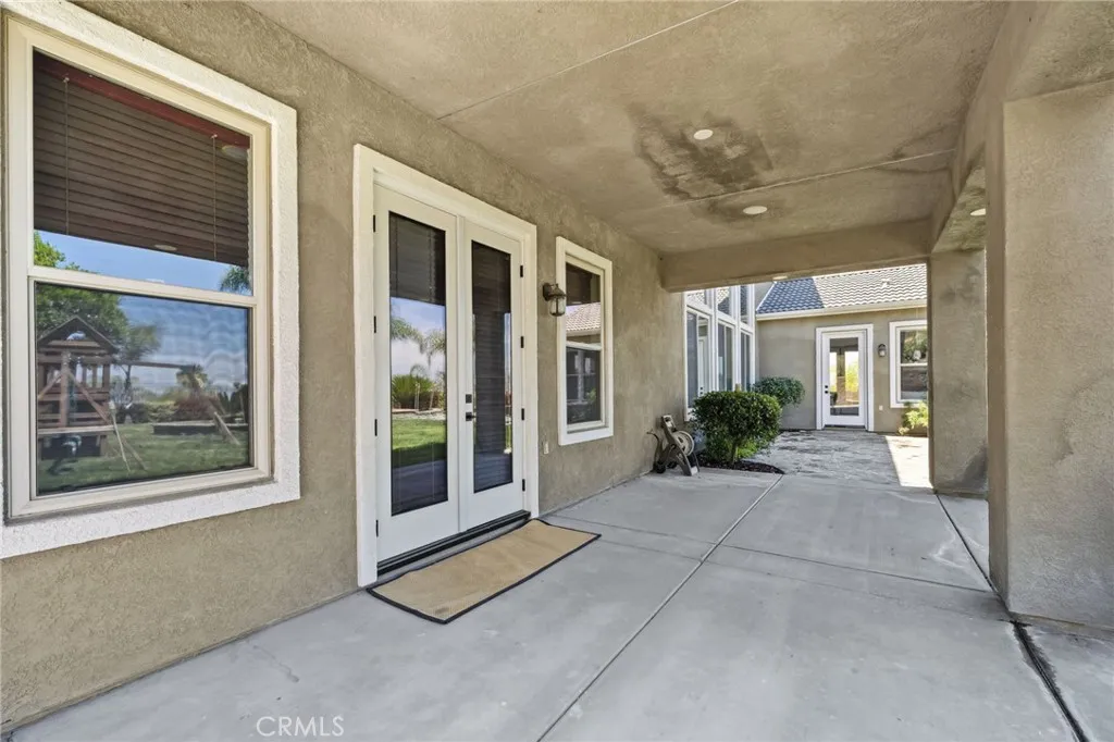 36472 County Line Road, Yucaipa, California 92399 home-pic-58