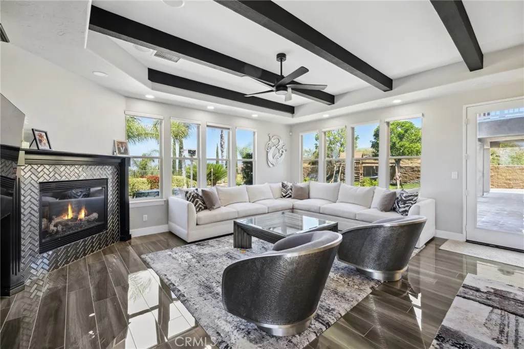 36472 County Line Road, Yucaipa, California 92399 home-pic-18