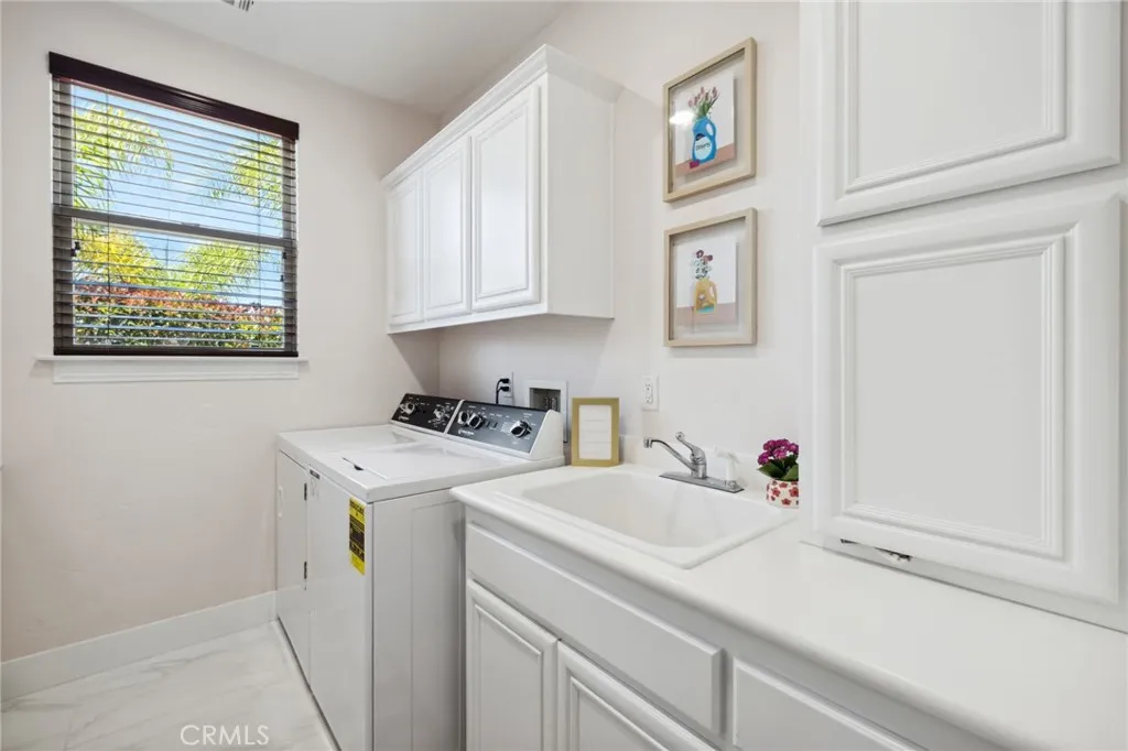 36472 County Line Road, Yucaipa, California 92399 home-pic-32