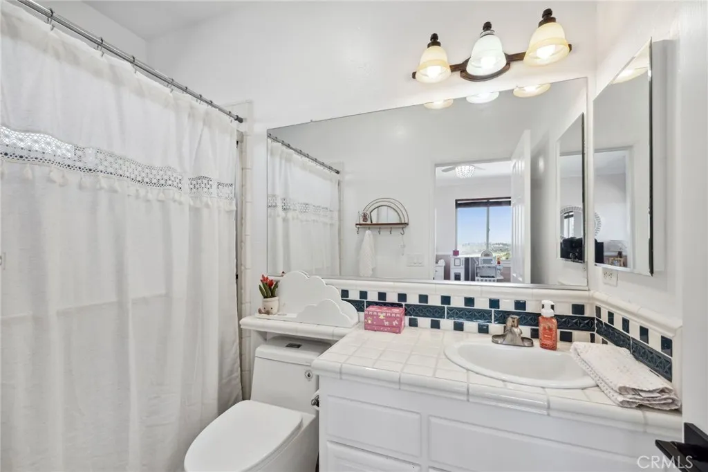 36472 County Line Road, Yucaipa, California 92399 home-pic-42