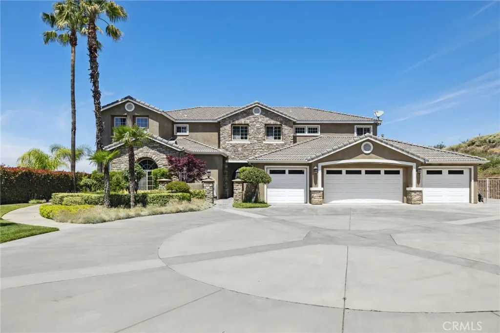 36472 County Line Road, Yucaipa, California 92399 home-pic-0