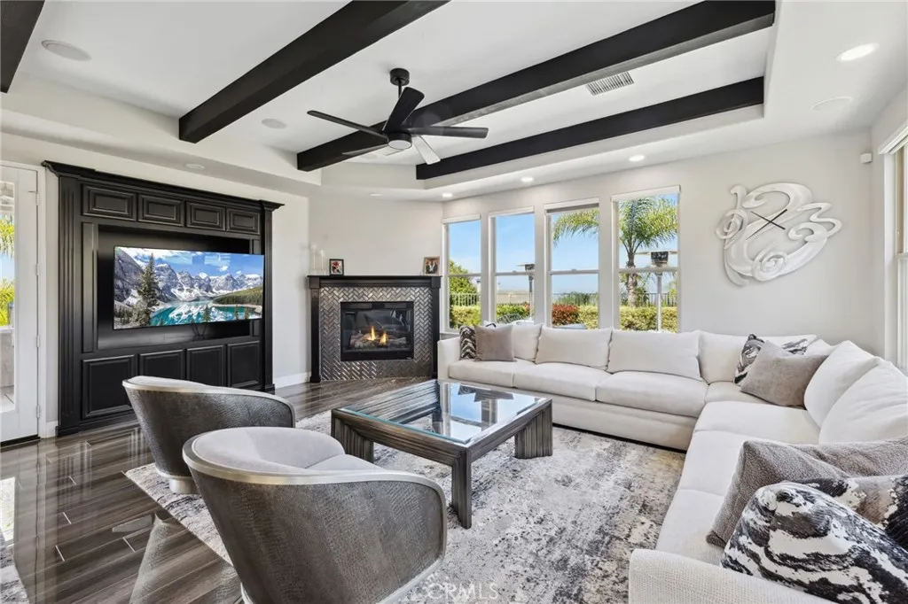 36472 County Line Road, Yucaipa, California 92399 home-pic-19