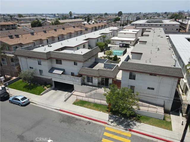 13325 Kornblum Avenue, Hawthorne, California 90250