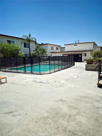 13325 Kornblum Avenue, Hawthorne, California 90250