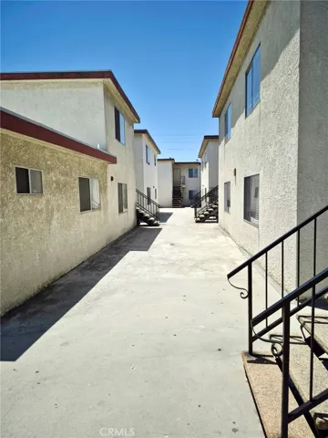 13325 Kornblum Avenue, Hawthorne, California 90250