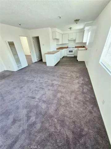 13325 Kornblum Avenue, Hawthorne, California 90250
