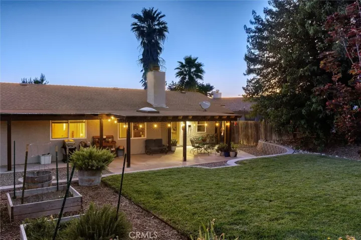 829 Hogan Place, Paso Robles, California 93446