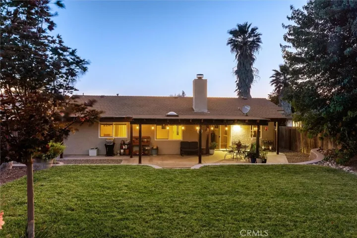 829 Hogan Place, Paso Robles, California 93446