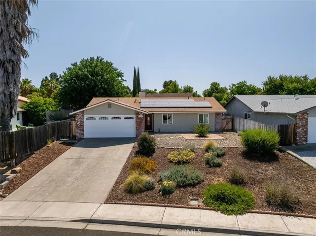 829 Hogan Place, Paso Robles, California 93446