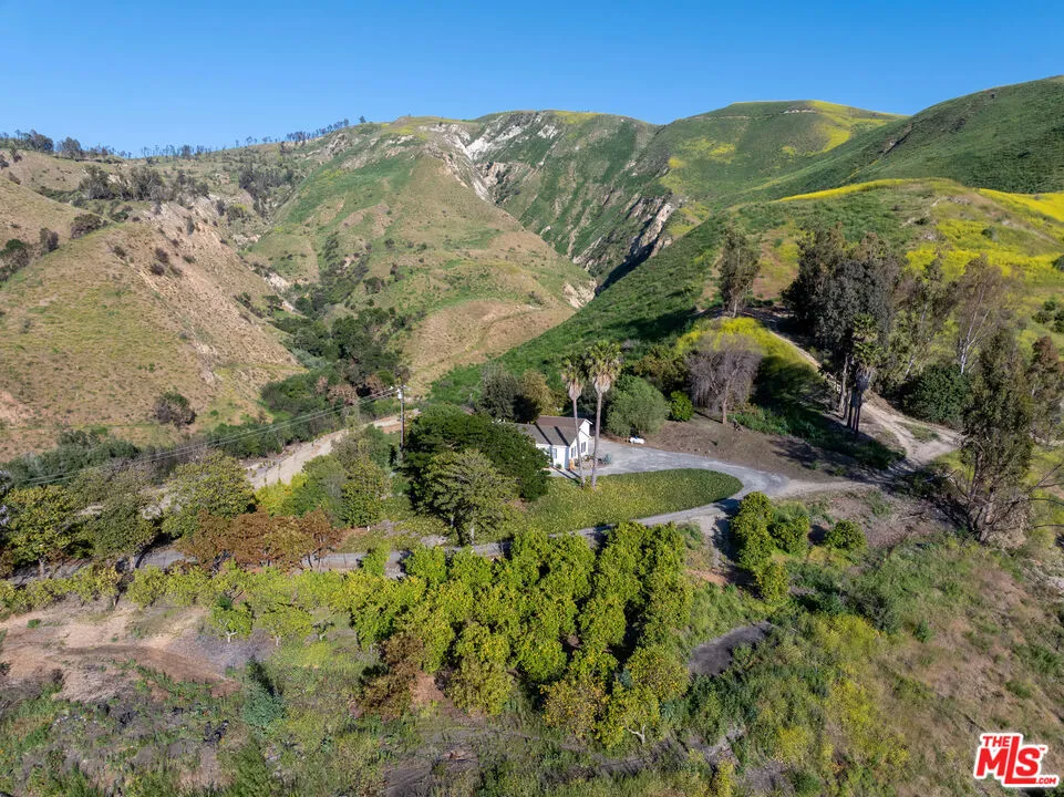 15454 S Mountain Road, Santa Paula, California 93060 home-pic-52