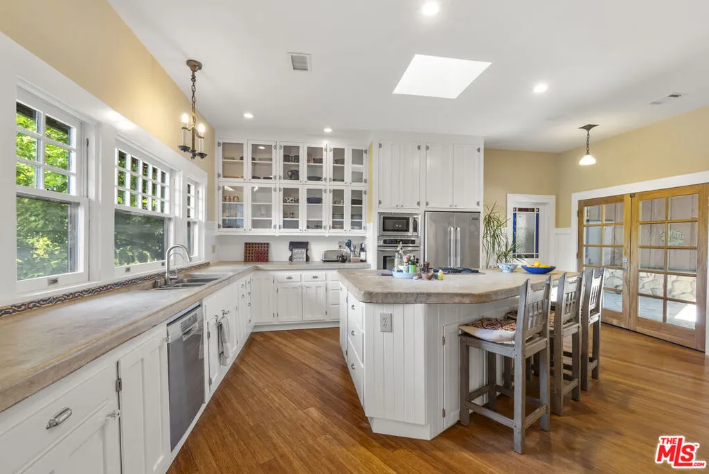 15454 S Mountain Road, Santa Paula, California 93060 home-pic-17