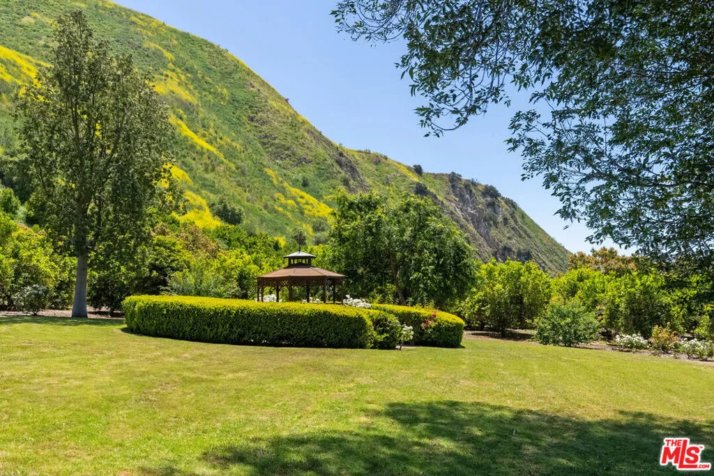 15454 S Mountain Road, Santa Paula, California 93060 home-pic-38