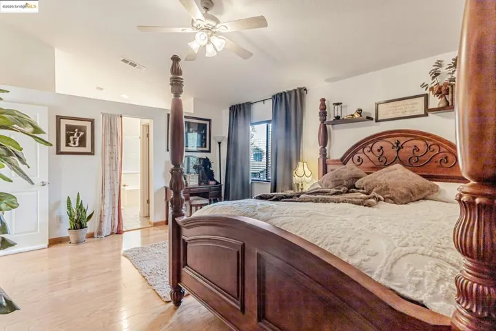 8215 Red Elk Dr, Elk Grove, California 95758