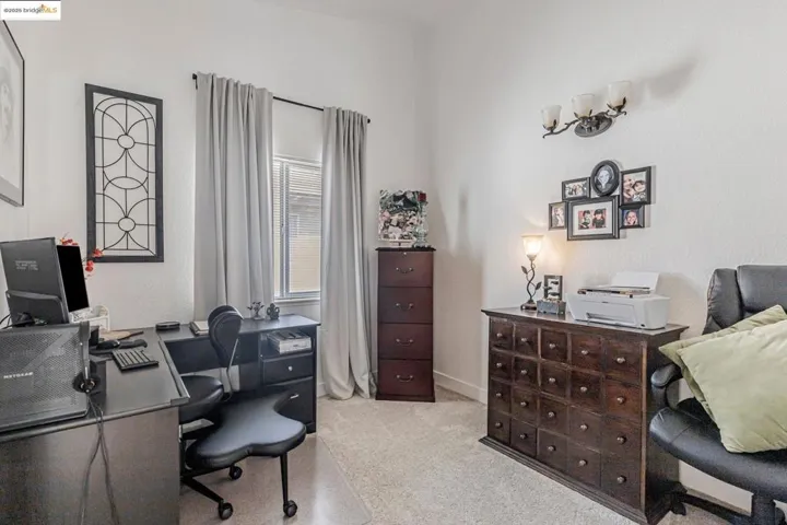 8215 Red Elk Dr, Elk Grove, California 95758
