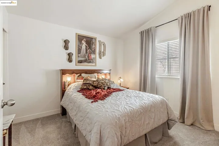 8215 Red Elk Dr, Elk Grove, California 95758