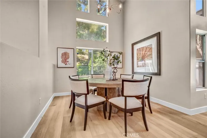 Note this dinning room even fits a large round dining table.
