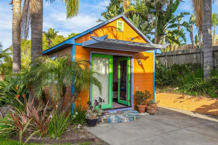 157 Beechtree Drive, Encinitas, California 92024