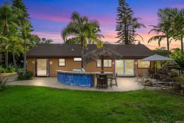 157 Beechtree Drive, Encinitas, California 92024