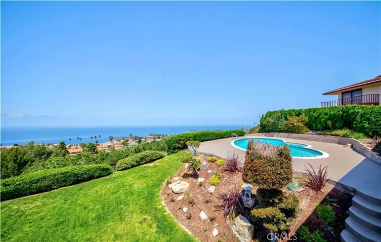 7183 Avenida Altisima, Rancho Palos Verdes, California 90275