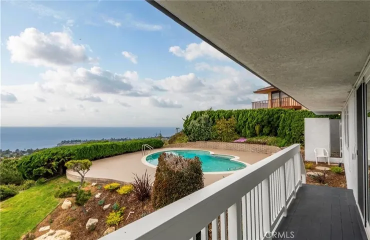7183 Avenida Altisima, Rancho Palos Verdes, California 90275