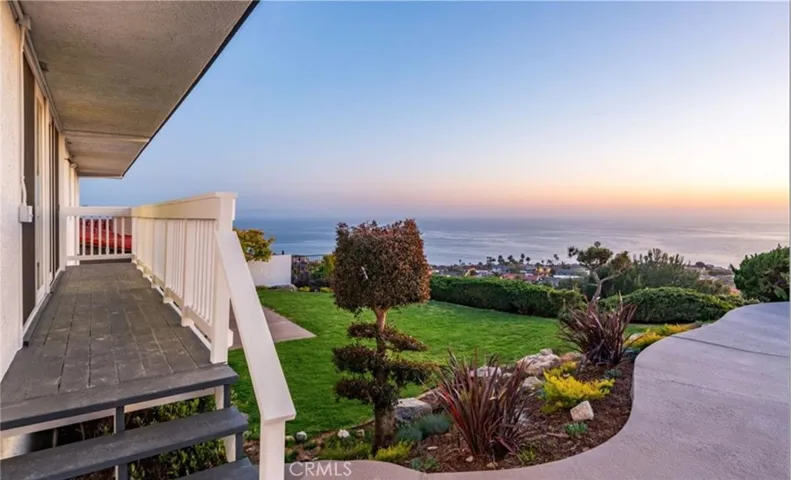 7183 Avenida Altisima, Rancho Palos Verdes, California 90275
