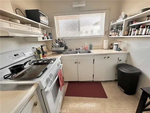 1124 Nipomo Street B, San Luis Obispo, California 93401