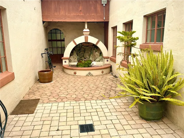 1124 Nipomo Street B, San Luis Obispo, California 93401