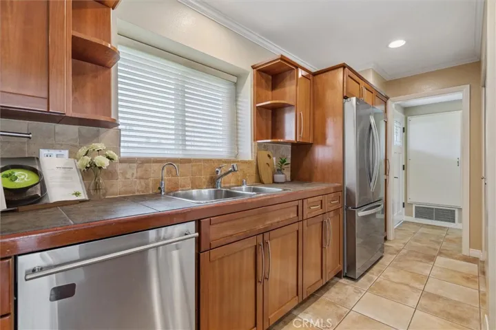 4441 Avocado Avenue, Yorba Linda, California 92886