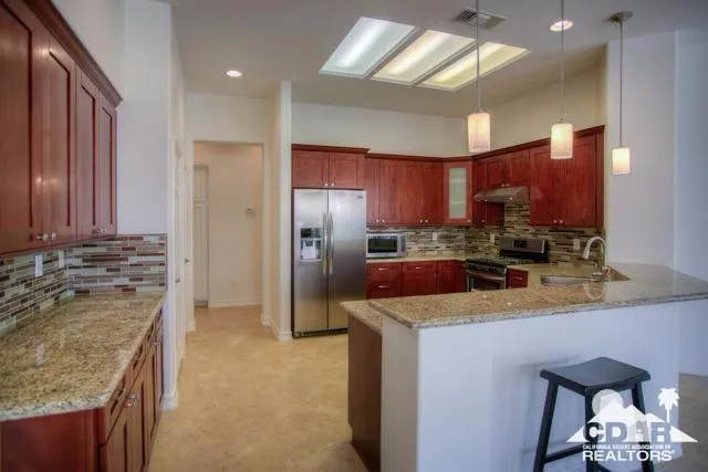 78184 Arbor Glen Road, Palm Desert, California 92211 home-pic-3