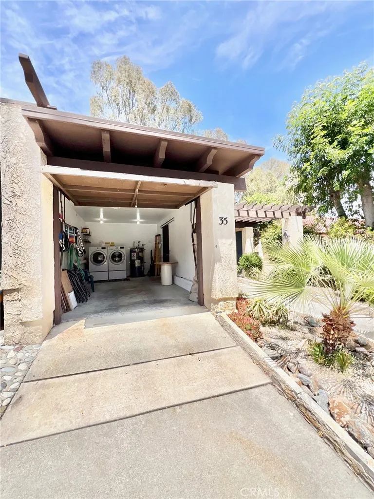 35 Cabrillo Drive, Avalon, California 90704 home-pic-35