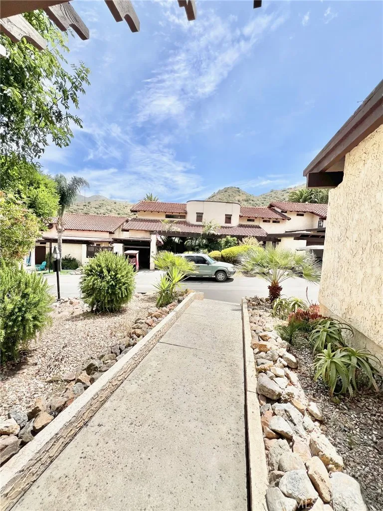 35 Cabrillo Drive, Avalon, California 90704 home-pic-31